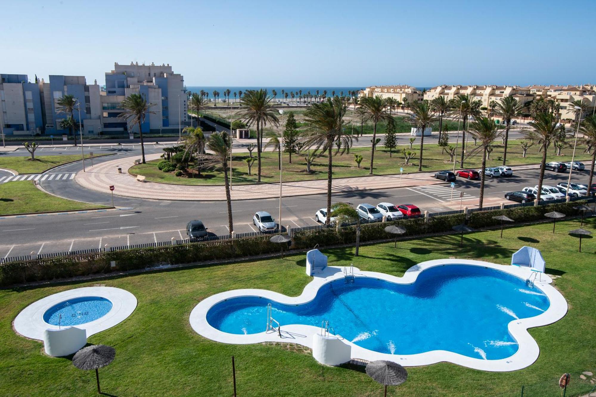 Pierre & Vacances Almeria Roquetas De Mar Exterior photo
