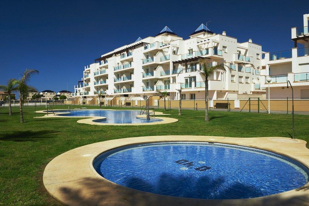 Pierre & Vacances Almeria Roquetas De Mar Exterior photo